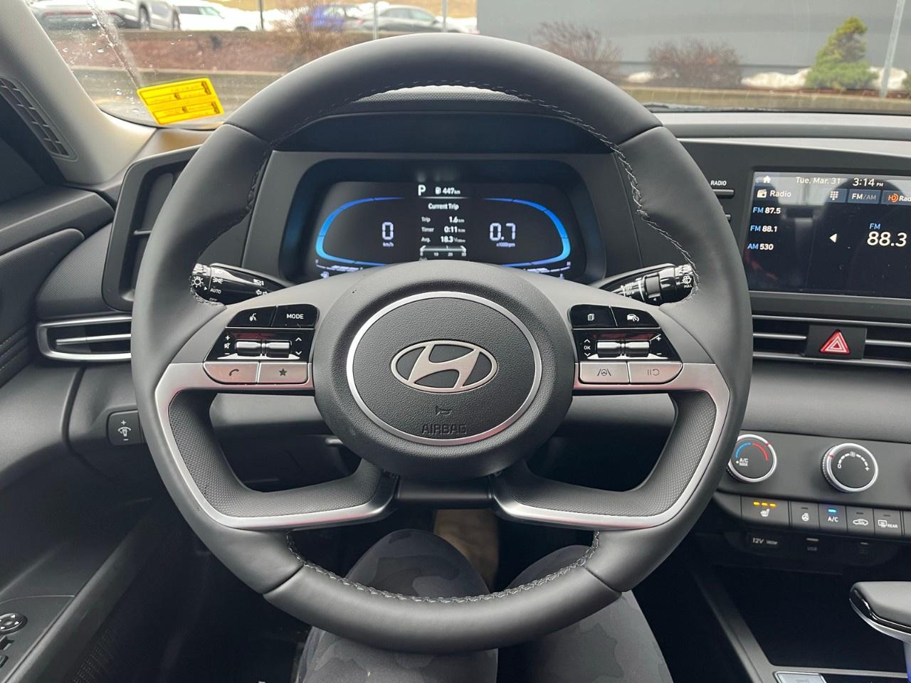 2026 Hyundai Elantra Preferred IVT Photo