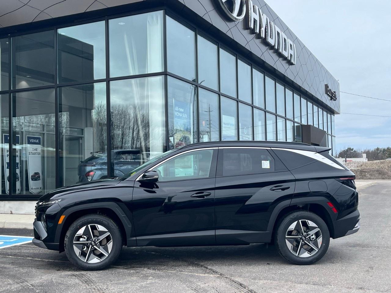 2026 Hyundai Tucson Preferred AWD w/Trend Pkg [TUCWDK2EPMTM] Photo2