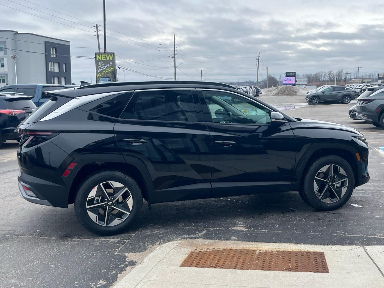2026 Hyundai Tucson Preferred AWD w/Trend Pkg [TUCWDK2EPMTM] Photo