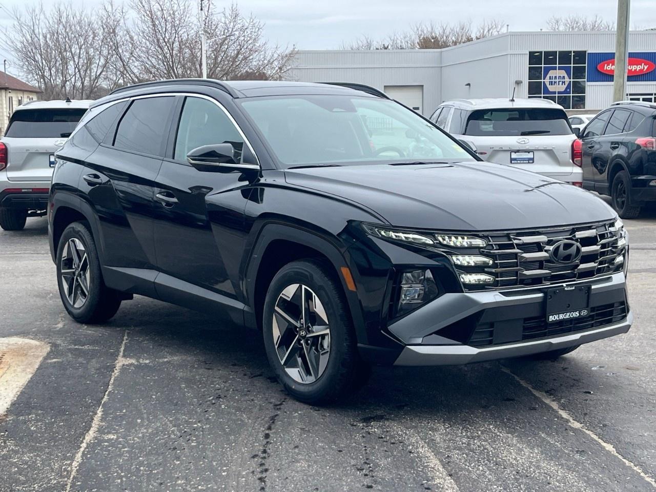 2026 Hyundai Tucson Preferred AWD w/Trend Pkg [TUCWDK2EPMTM] Photo