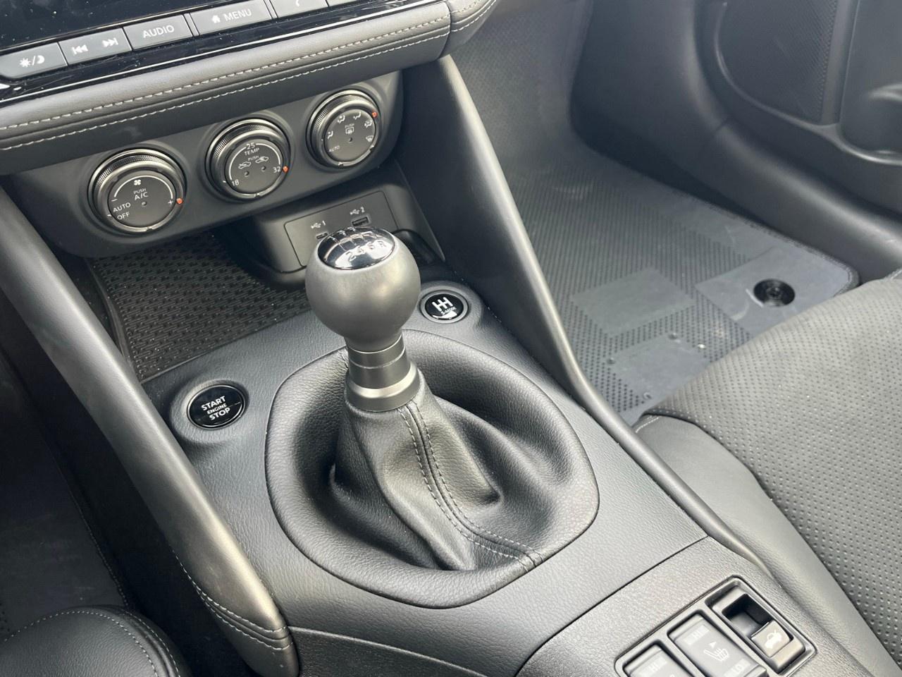 2025 Nissan 370Z Performance Manual Photo