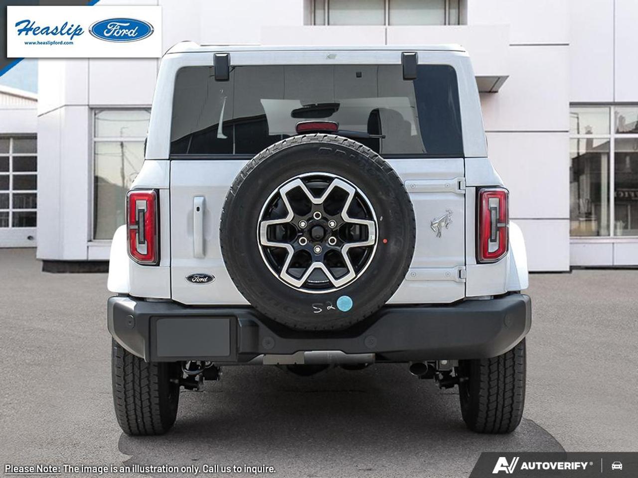 2026 Ford Bronco Outer Banks Photo4
