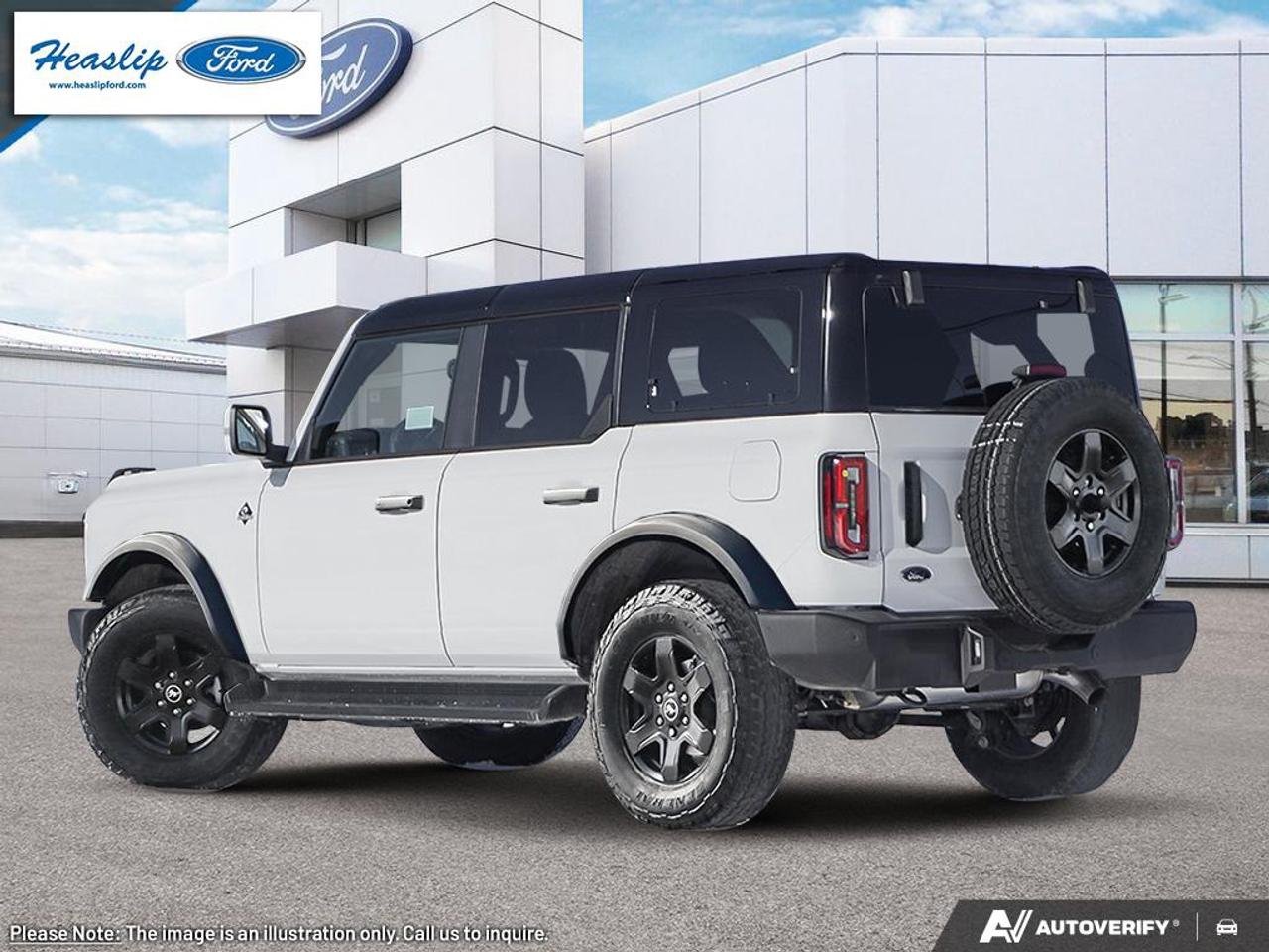 2026 Ford Bronco Outer Banks Photo3