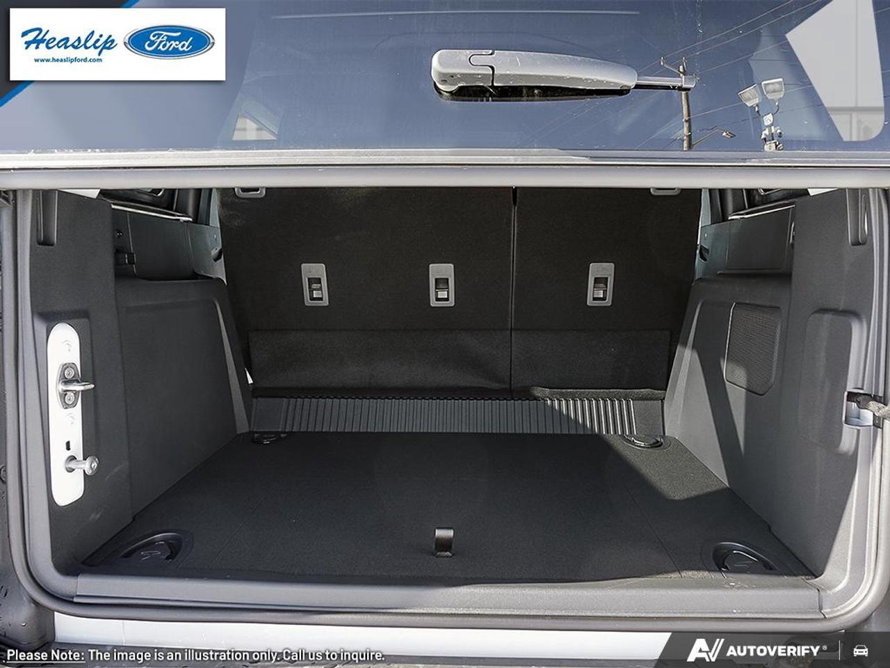 2026 Ford Bronco Outer Banks Photo