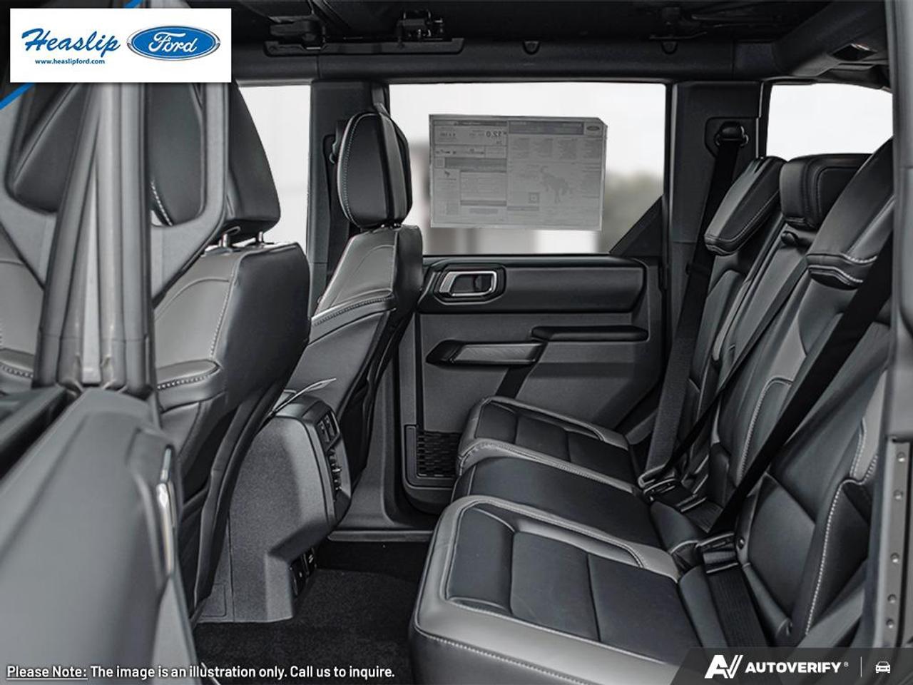 2026 Ford Bronco Outer Banks Photo