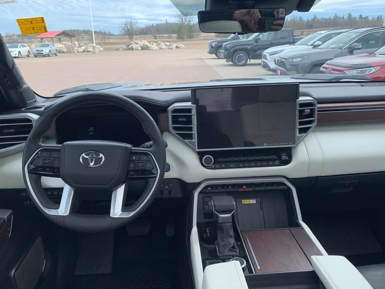 2024 Toyota Tundra Capstone Hybrid Photo