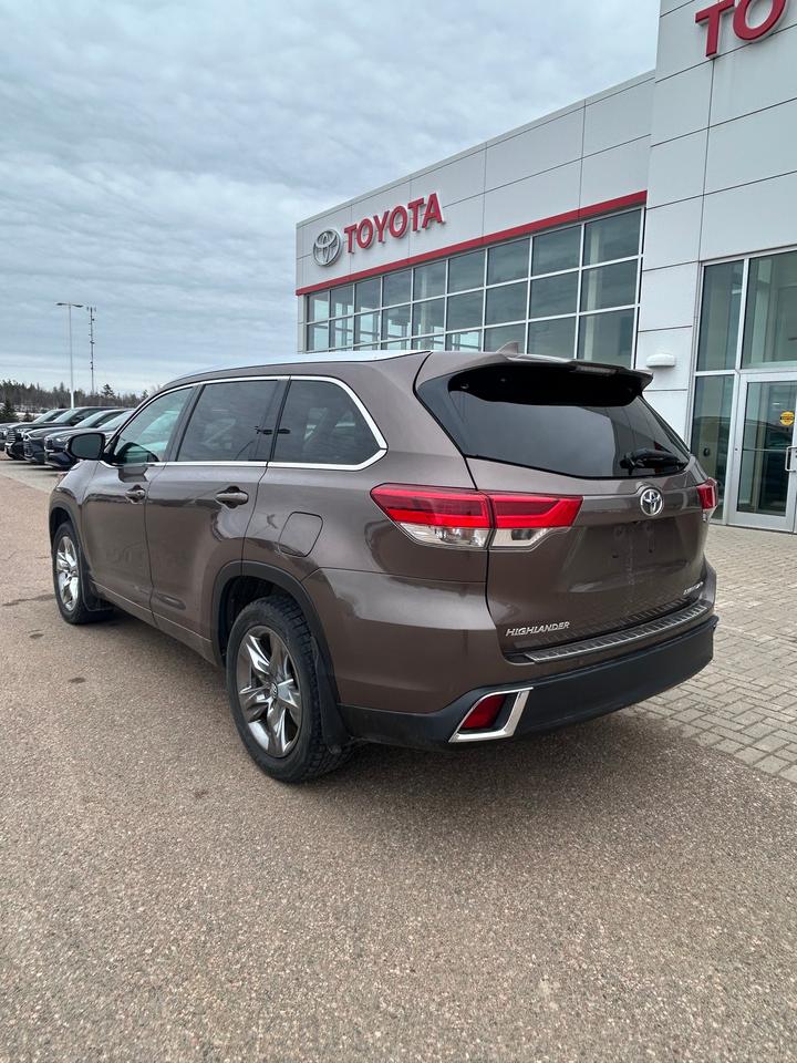 2019 Toyota Highlander LIMITED  Photo