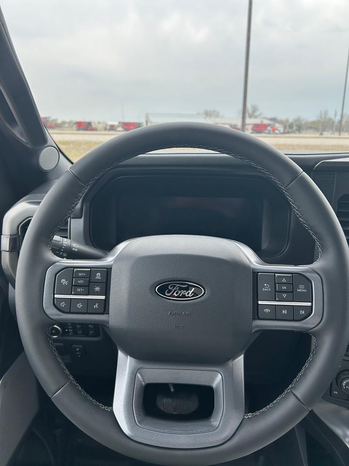 2026 Ford F-150 LARIAT 4WD SUPERCREW 5.5' BOX 502A Photo5