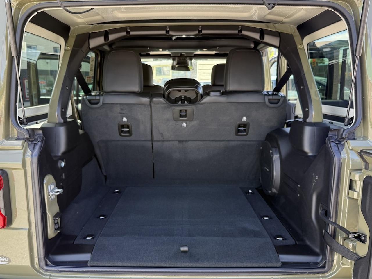 2026 Jeep Wrangler Rubicon X 4x4 Photo