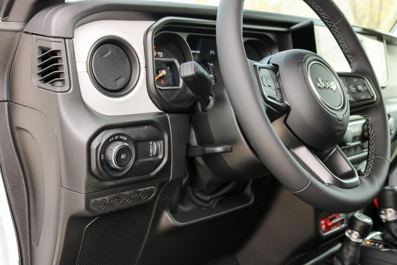 2026 Jeep Wrangler Willys 4 Door 4x4 Photo
