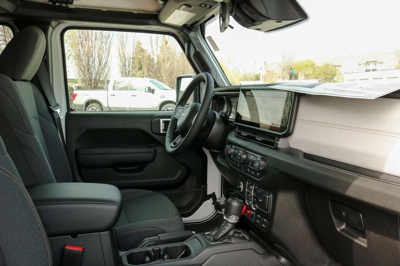 2026 Jeep Wrangler Willys 4 Door 4x4 Photo