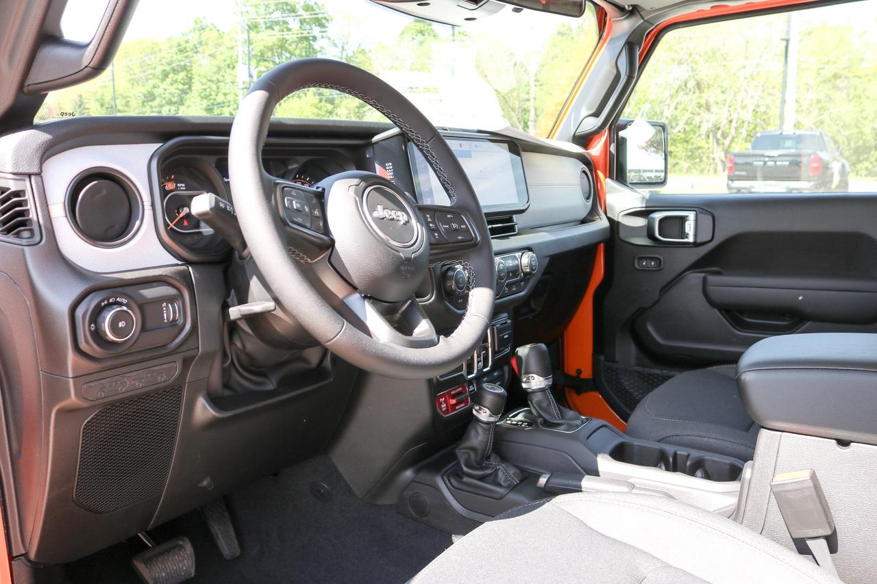 2026 Jeep Wrangler Willys 4 Door 4x4 Photo
