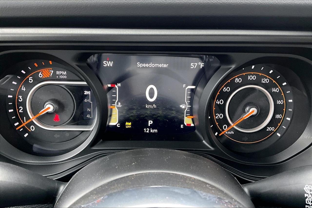 2026 Jeep Wrangler SAHARA | Leather | 18" Alloys | Hardtop | Steps Photo