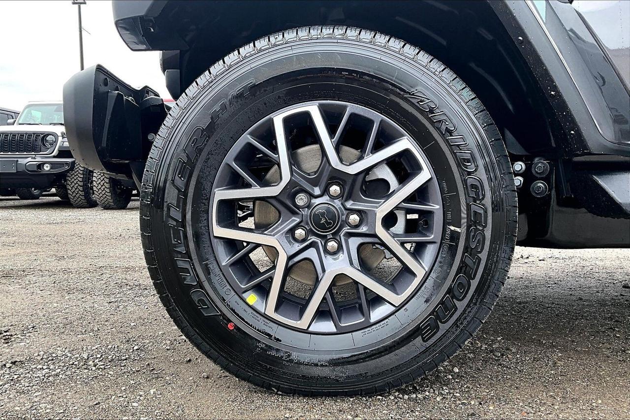 2026 Jeep Wrangler SAHARA | Leather | 18" Alloys | Hardtop | Steps Photo