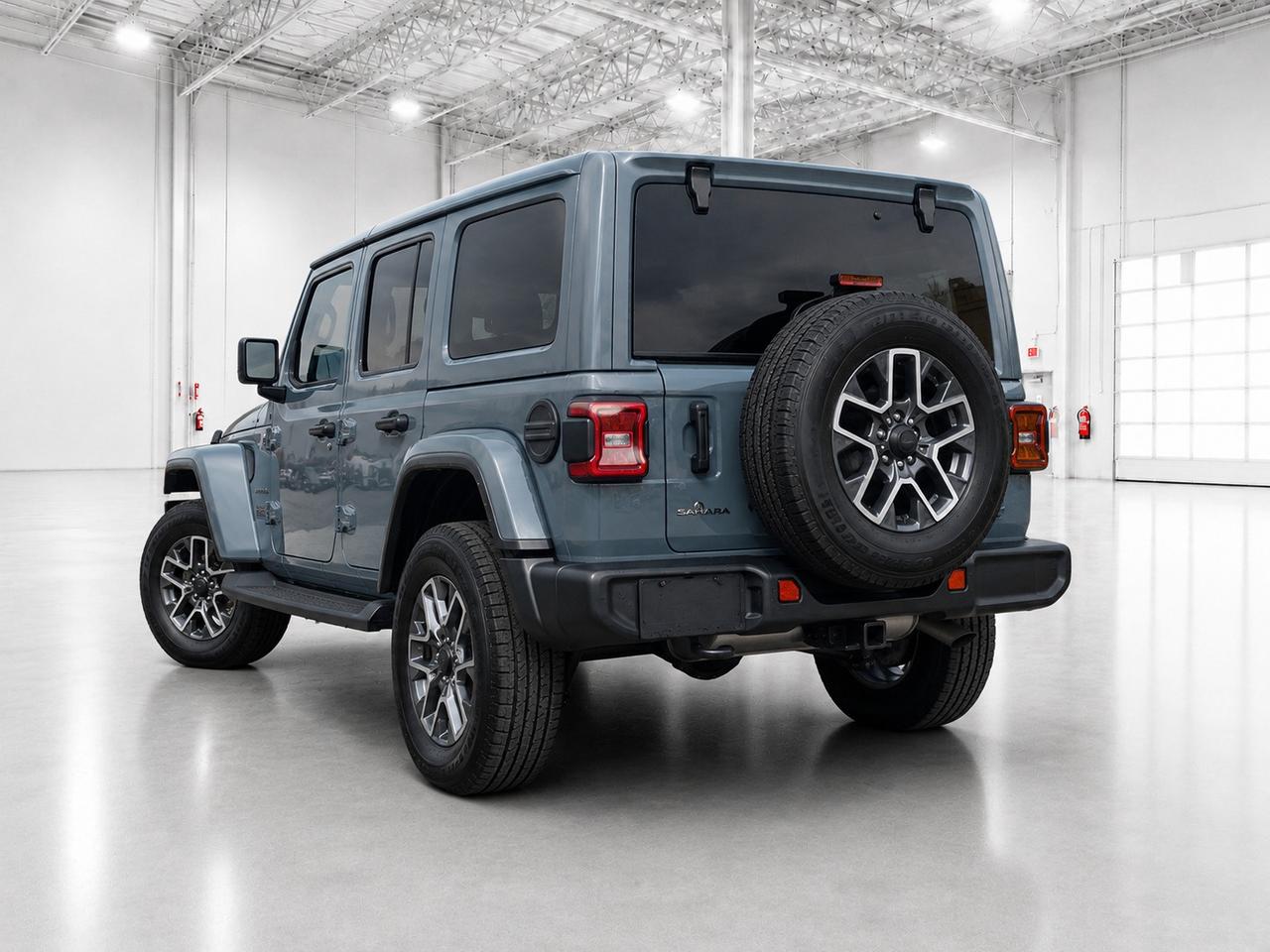 2026 Jeep Wrangler SAHARA | Hardtop | Leather | Tow Pkg | 18" Wheels Photo