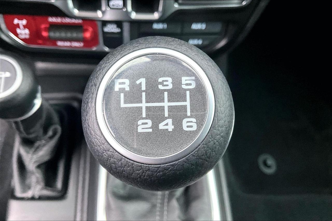 2026 Jeep Wrangler WILLYS 4DR | 6-Spd | Tech | Safety | Leather | 4x4 Photo