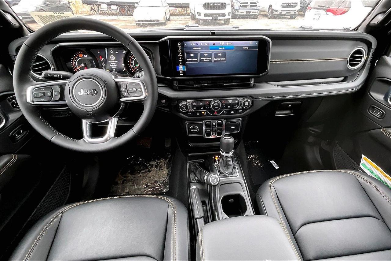 2026 Jeep Wrangler SAHARA | Leather | 18" Alloys | Hardtop | Steps Photo