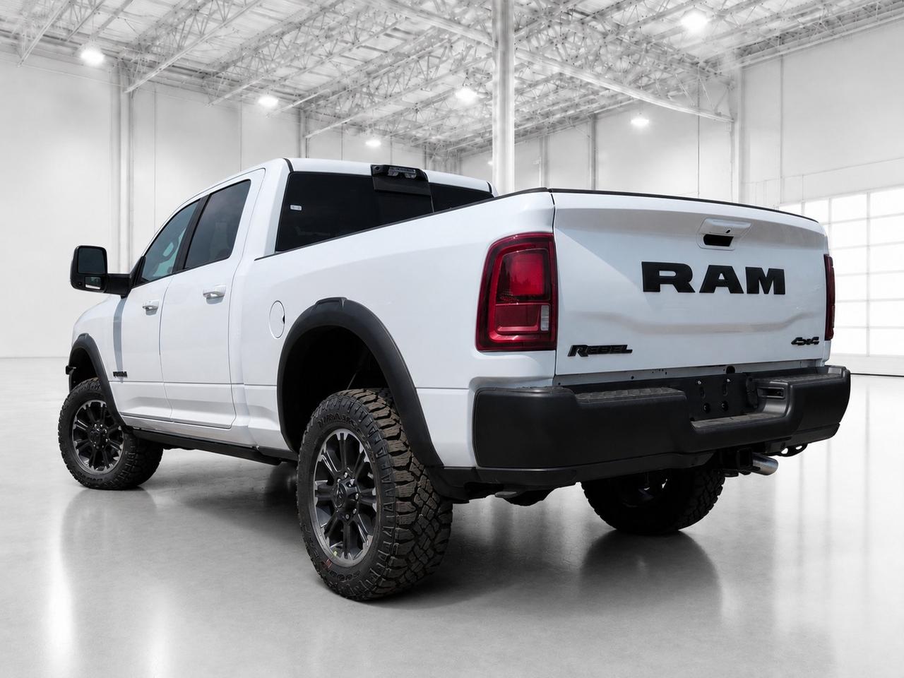 2026 RAM 2500 REBEL CREW | 6.4L HEMI | Leather | Lvl2 | Sunroof Photo