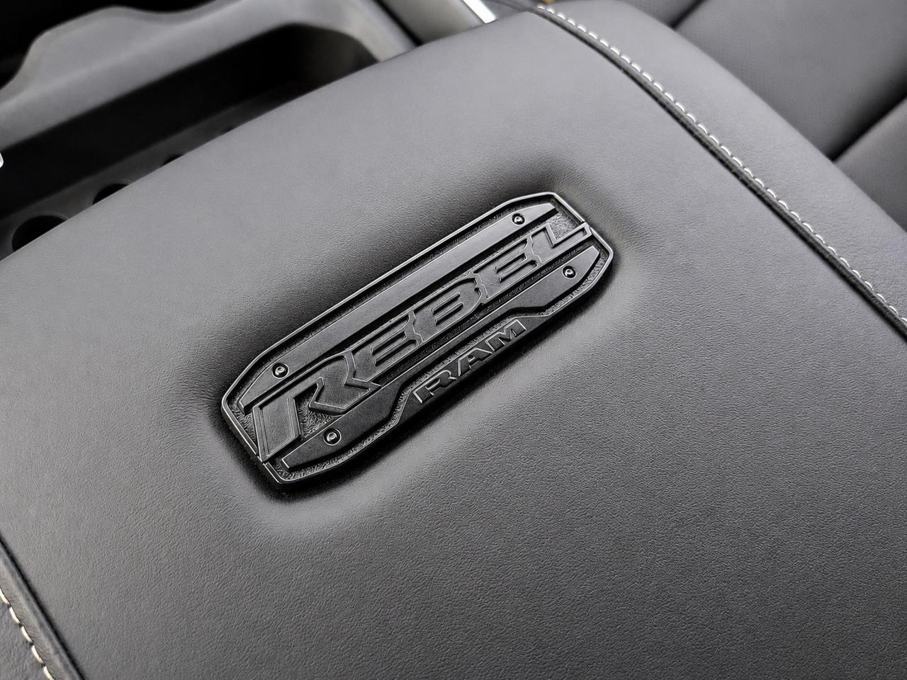 2026 RAM 2500 REBEL CREW | 6.4L HEMI | Leather | Lvl2 | Sunroof Photo