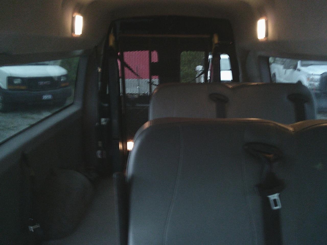 2010 GMC Savana 2500 Passenger WheelChair Van 2500 155 RWD Photo