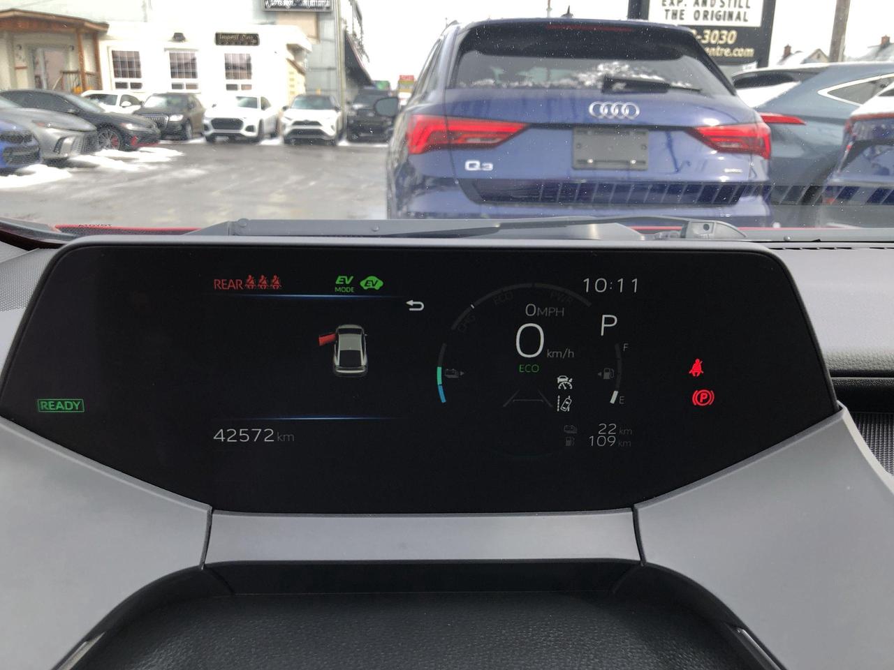 2024 Toyota Prius Prime XSE Premium XSE PRIME PLUG IN!!  SOFTEX, ROOF, HTD Photo