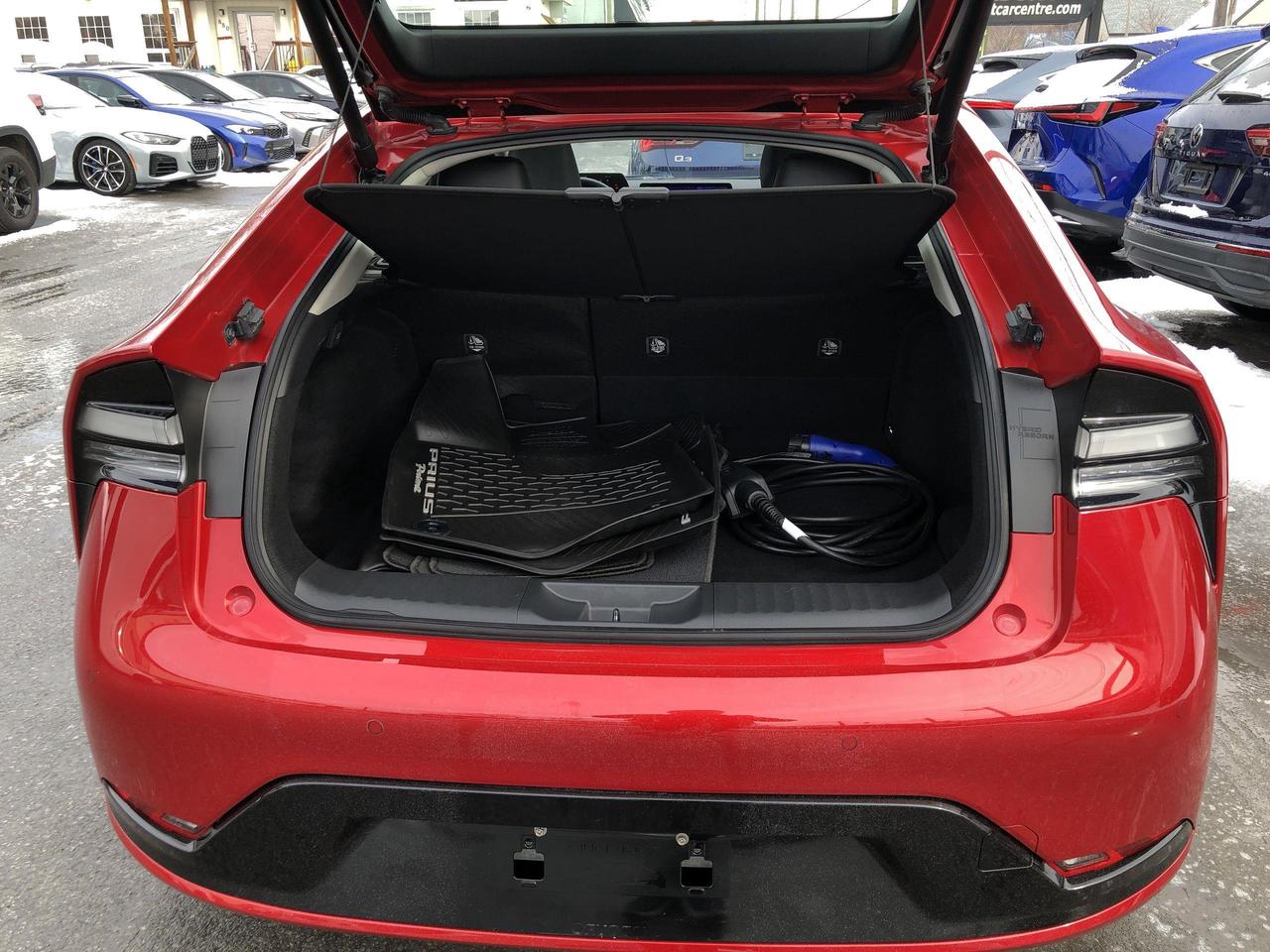 2024 Toyota Prius Prime XSE Premium XSE PRIME PLUG IN!!  SOFTEX, ROOF, HTD Photo