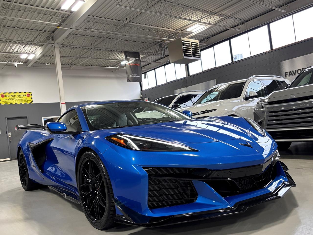 2024 Chevrolet Corvette Z06 | 3LZ | Z07 PKG | NO LUX TAX | CARBON AERO | + Photo3