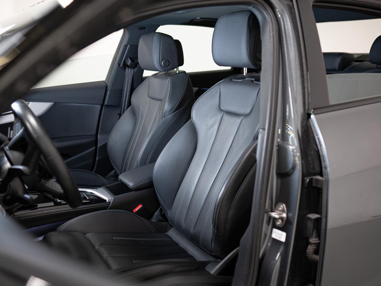 2023 Audi A4 PROGRESSIV | S-LINE | CARPLAY | SUNROOF | 19 IN Photo