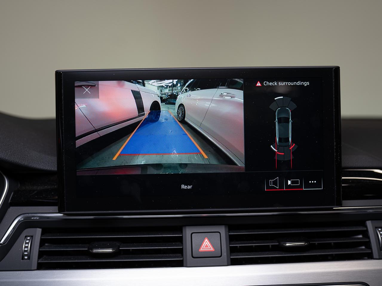 2023 Audi A4 PROGRESSIV | S-LINE | CARPLAY | SUNROOF | 19 IN Photo