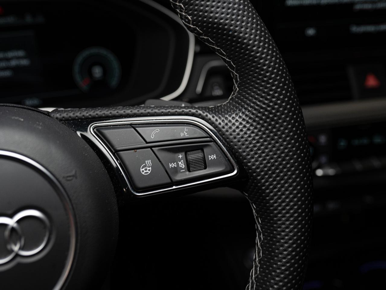 2023 Audi A4 PROGRESSIV | S-LINE | CARPLAY | SUNROOF | 19 IN Photo