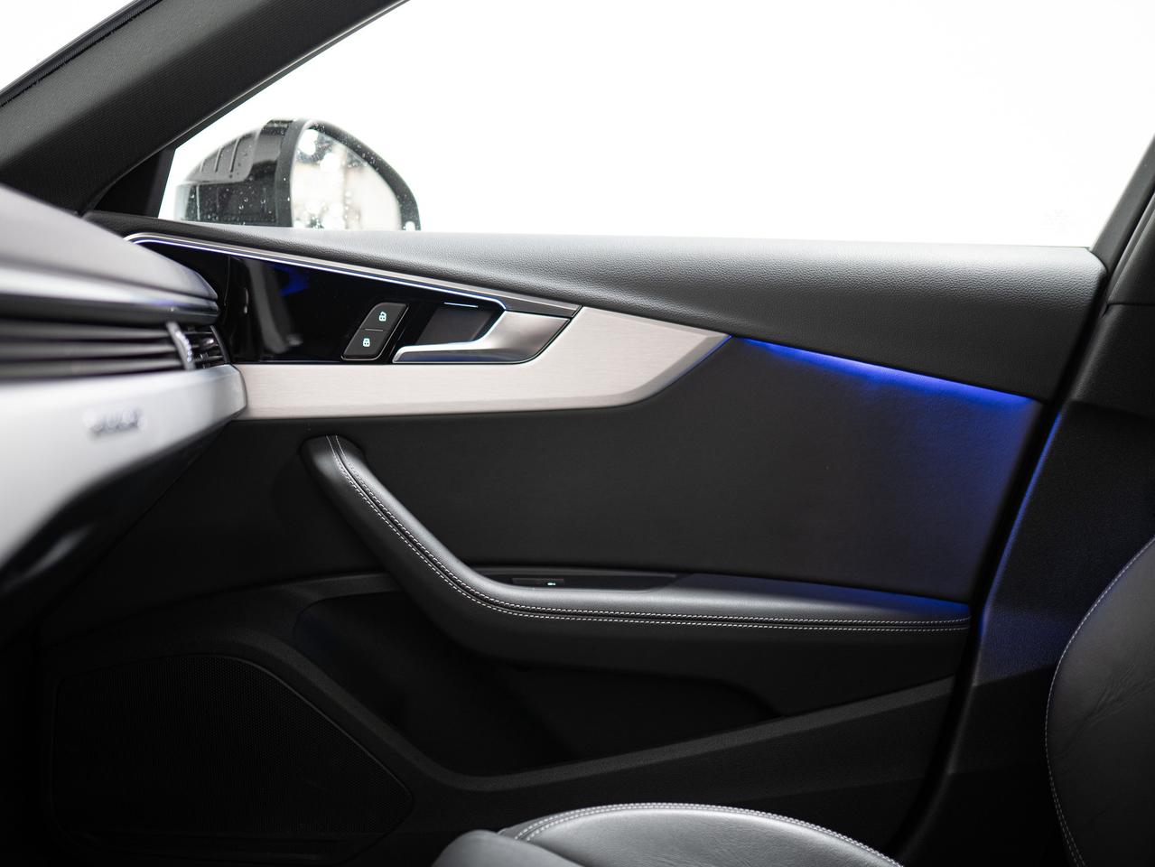 2023 Audi A4 PROGRESSIV | S-LINE | CARPLAY | SUNROOF | 19 IN Photo