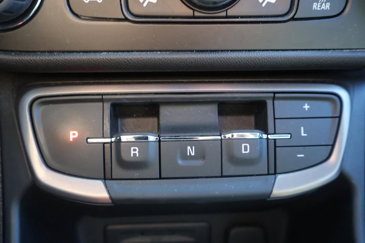 2024 GMC Terrain AT4 Photo