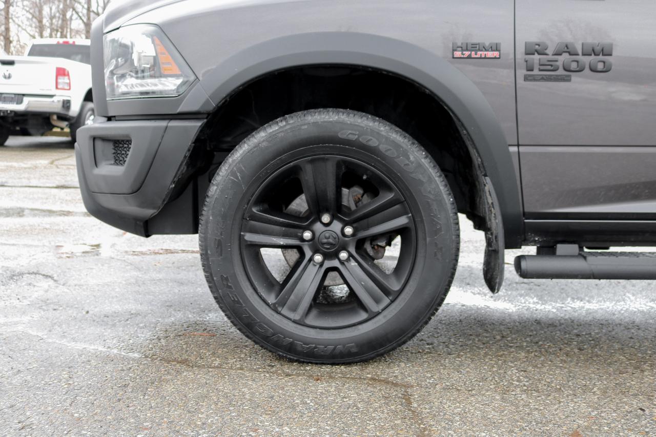 2022 RAM 1500 Classic Warlock 4x4 Crew Cab 5'7  Box  | REMOTE START | Photo