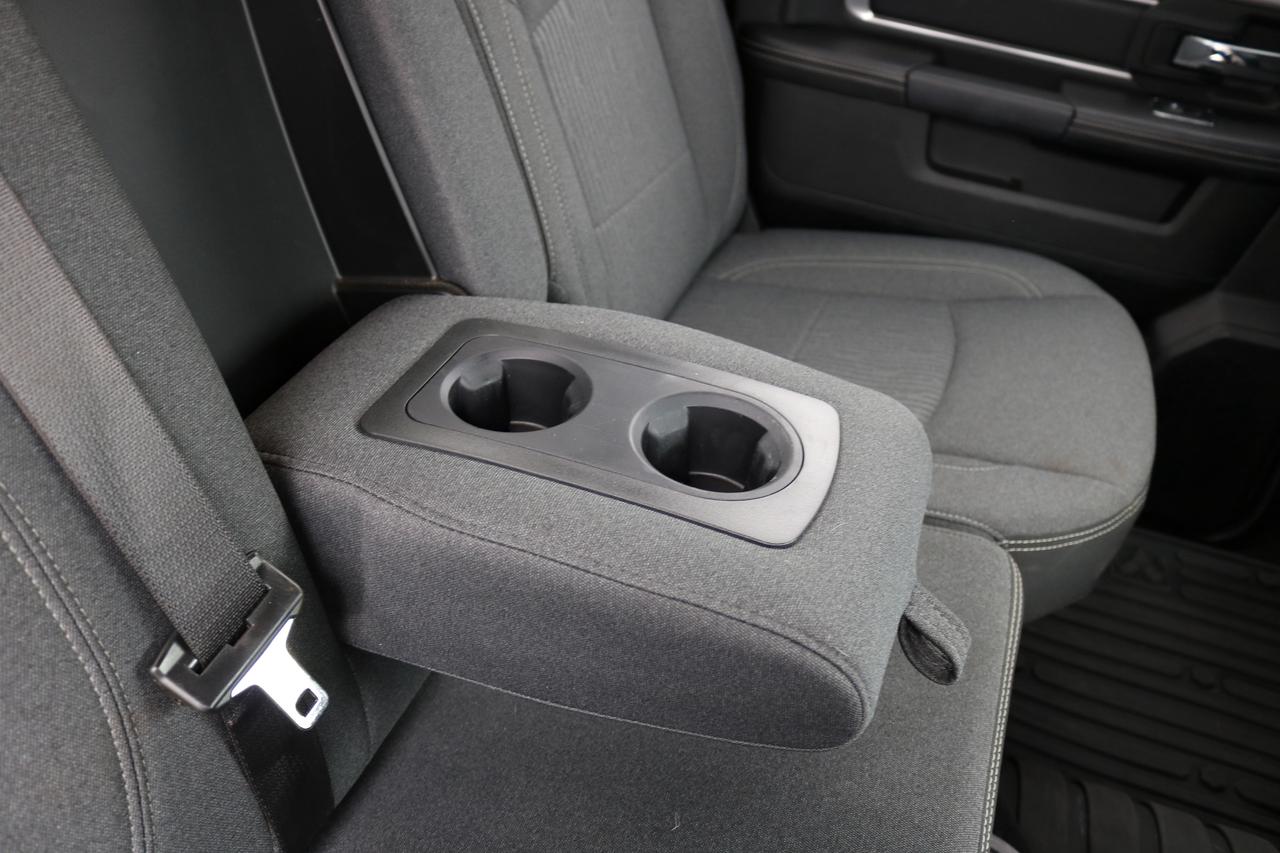 2022 RAM 1500 Classic Warlock 4x4 Crew Cab 5'7  Box  | REMOTE START | Photo