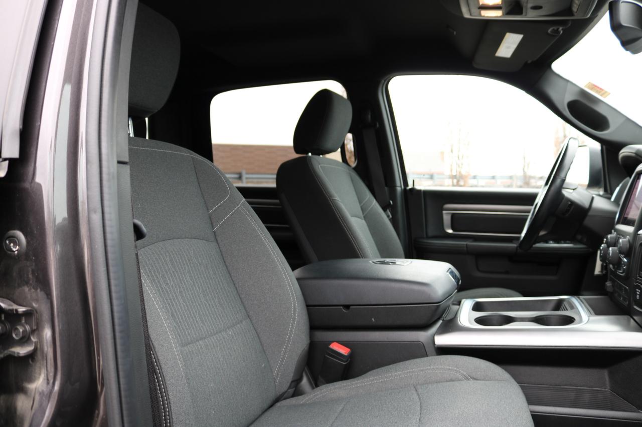 2022 RAM 1500 Classic Warlock 4x4 Crew Cab 5'7  Box  | REMOTE START | Photo