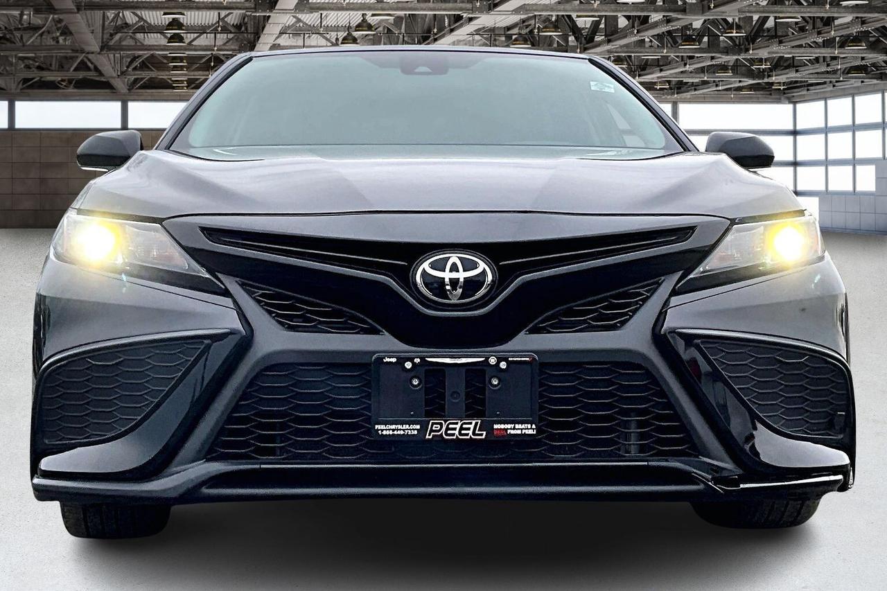 2024 Toyota Camry SE | Heated Seats | Sunroof | 9" Screen | AWD Photo