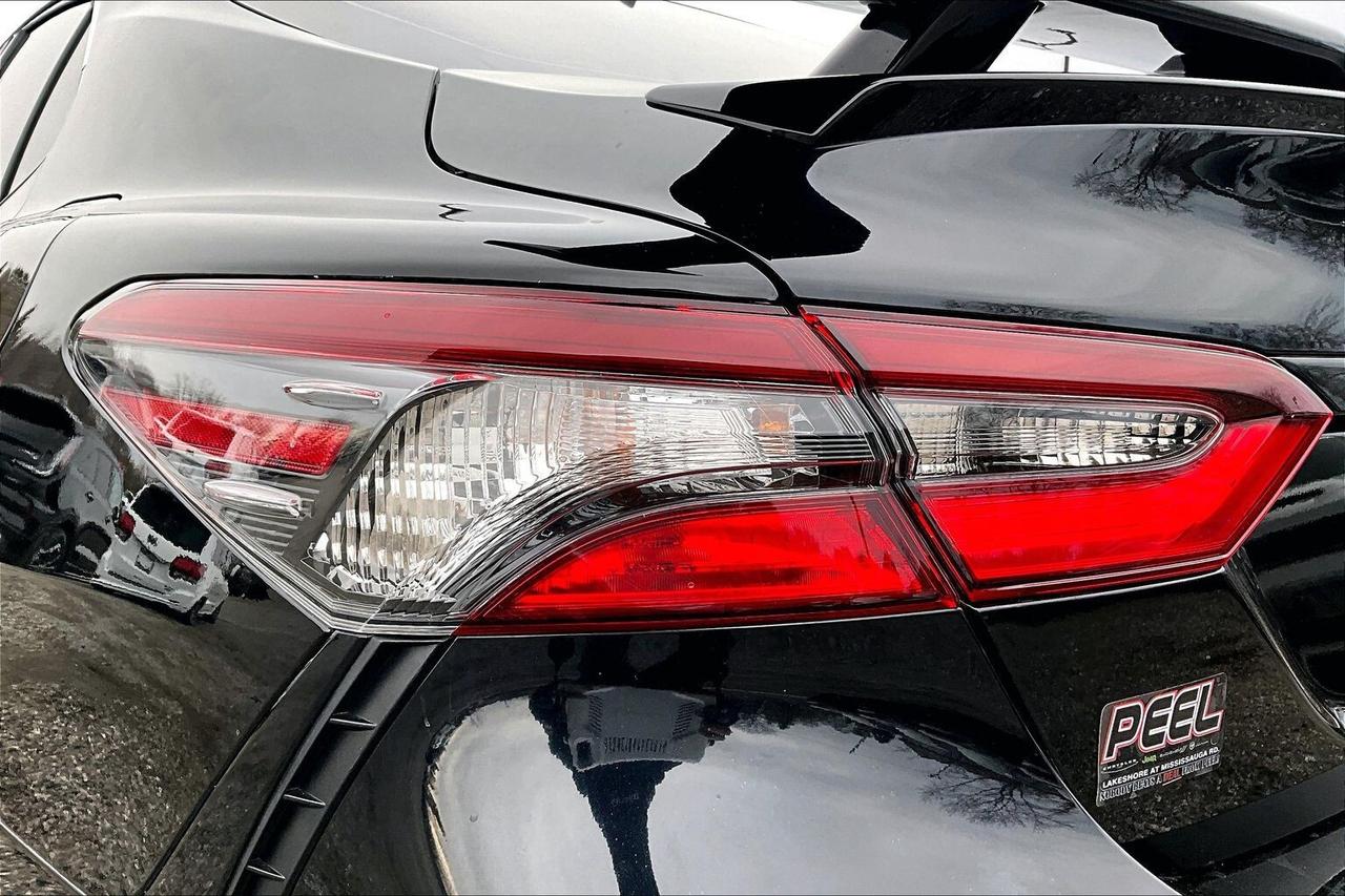 2024 Toyota Camry SE | Heated Seats | Sunroof | 9" Screen | AWD Photo