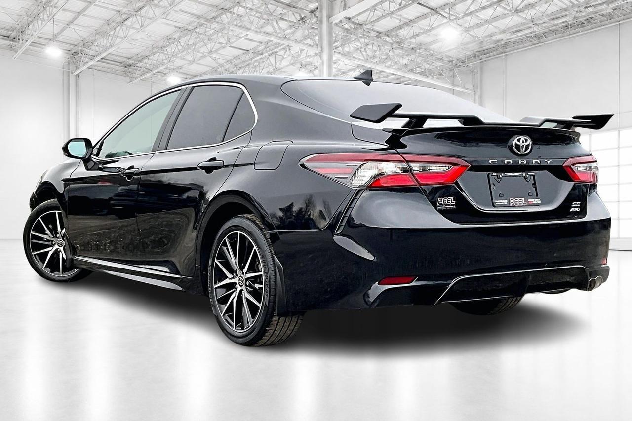 2024 Toyota Camry SE | Heated Seats | Sunroof | 9" Screen | AWD Photo
