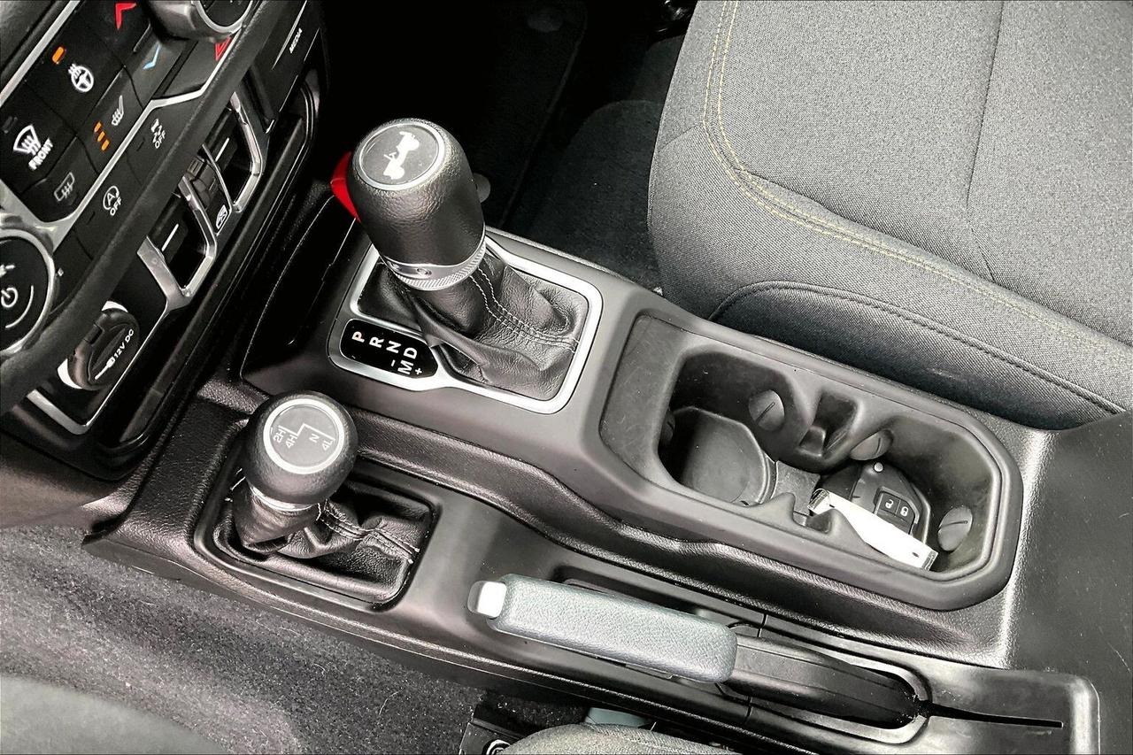 2024 Jeep Wrangler Sahara V6 | Heated Seats | Side Steps | 4X4 Photo