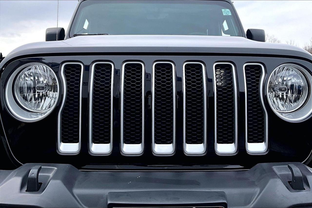 2023 Jeep Wrangler Sahara | Heated Cloth Seats | Alpine | NAV | 4X4 Photo