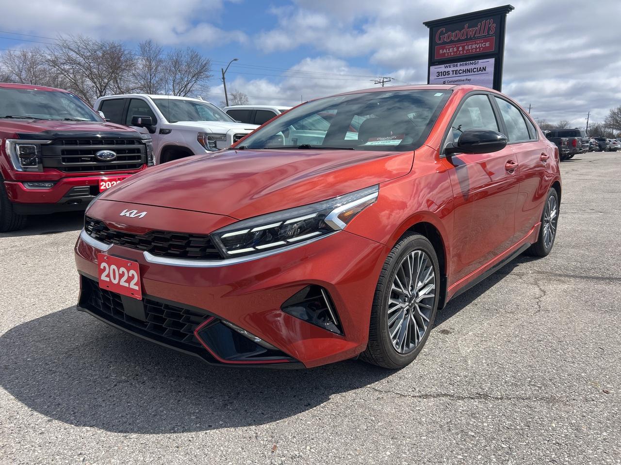 2022 Kia Forte GT-LINE, AUTO, CLEAN CARFAX, LEATHER, REMOTE START - Photo #2