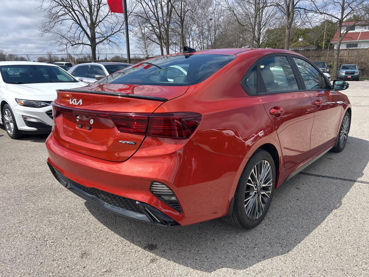 2022 Kia Forte GT-LINE, AUTO, CLEAN CARFAX, LEATHER, REMOTE START - Photo #6