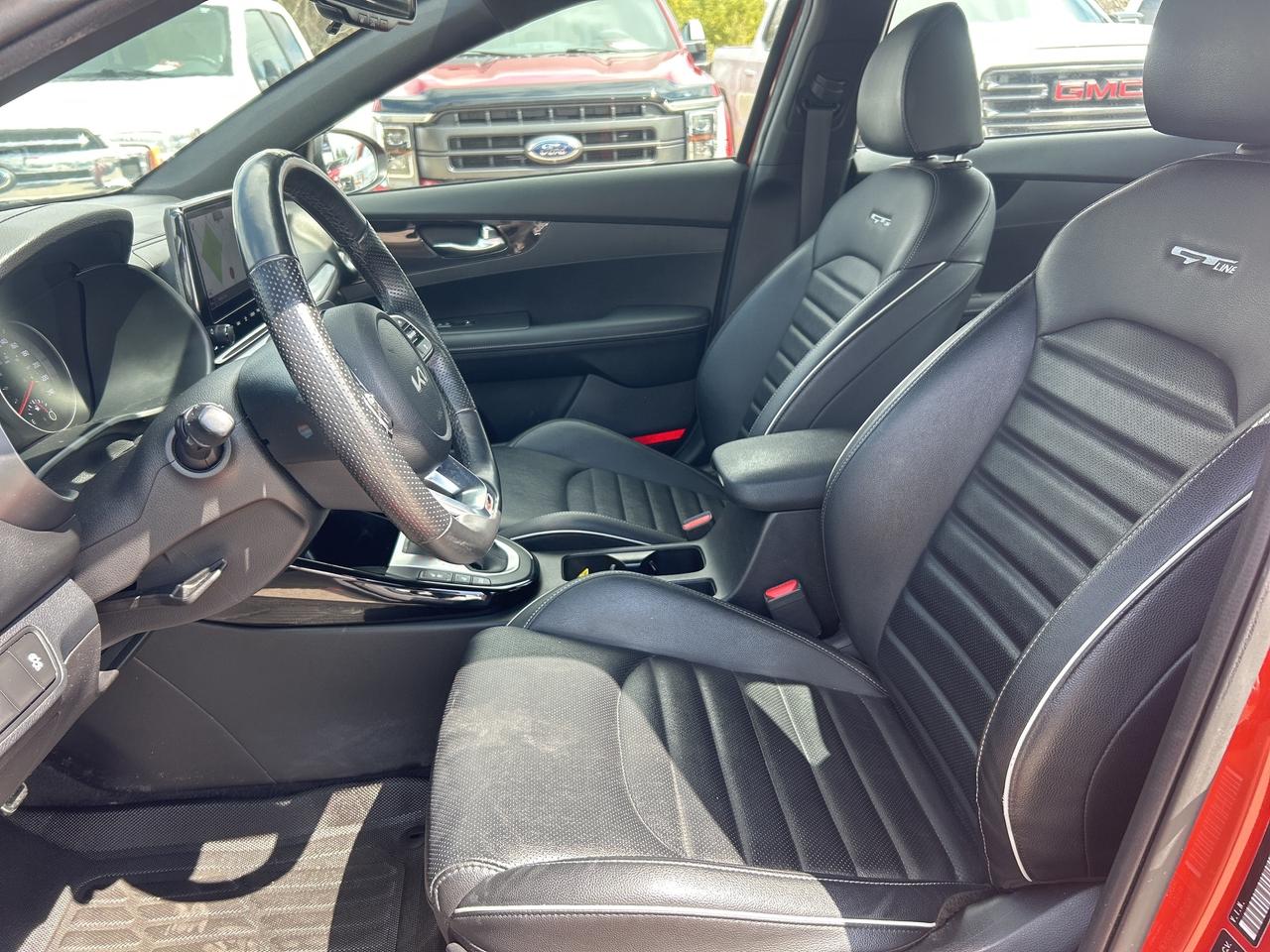 2022 Kia Forte GT-LINE, AUTO, CLEAN CARFAX, LEATHER, REMOTE START - Photo #14