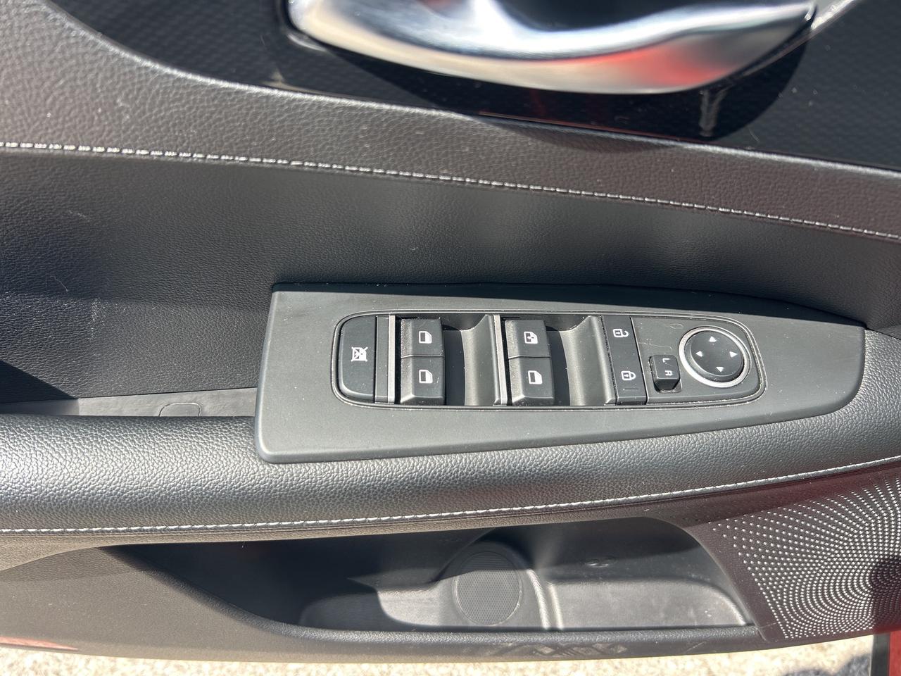 2022 Kia Forte GT-LINE, AUTO, CLEAN CARFAX, LEATHER, REMOTE START - Photo #16