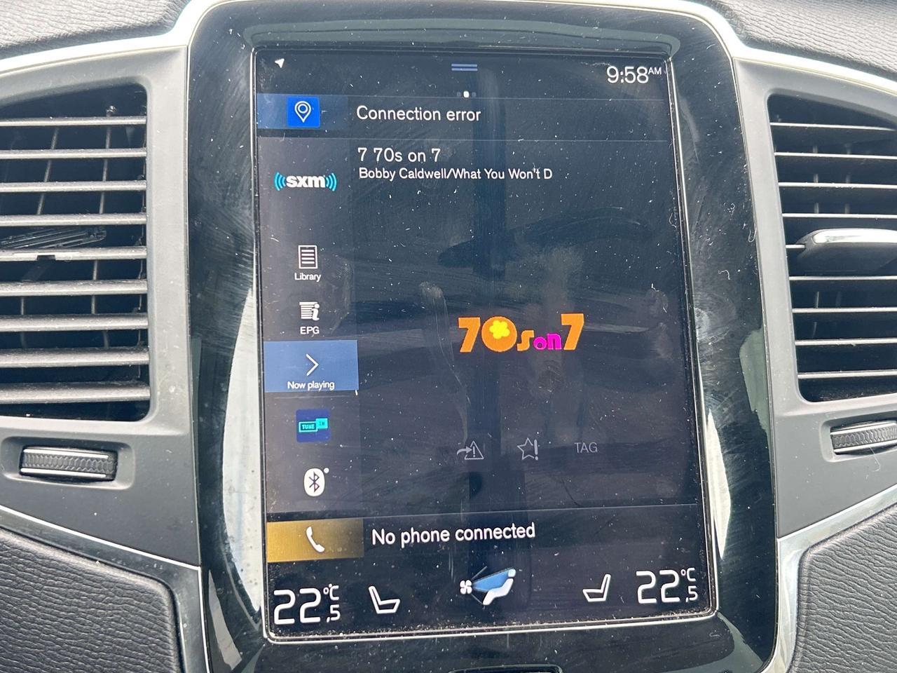 2020 Volvo XC90 T6 MOMENTUM, SUNROOF, HEATED LEATHER! - Photo #19