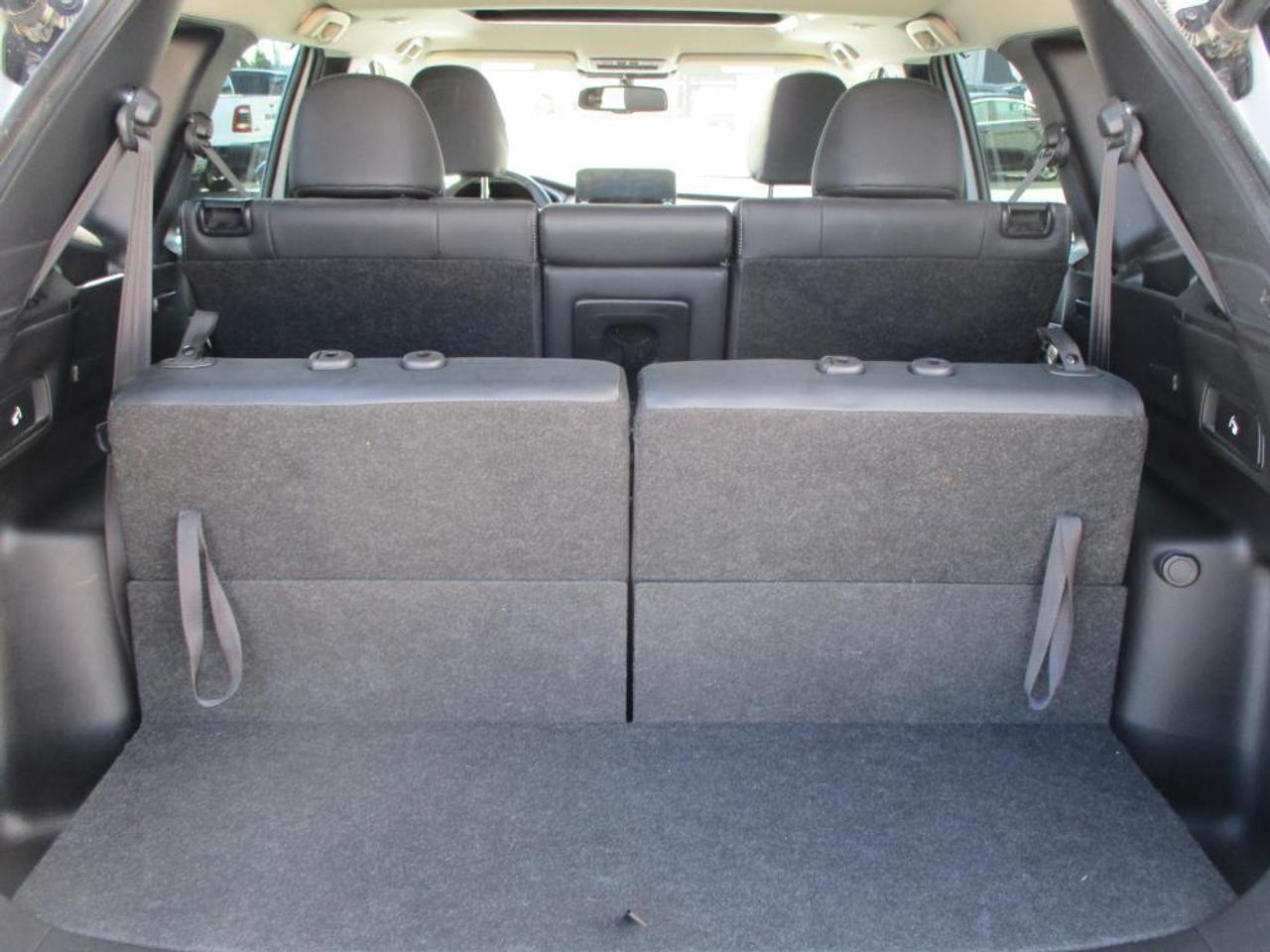 2023 Mitsubishi Outlander GT S-AWC Photo