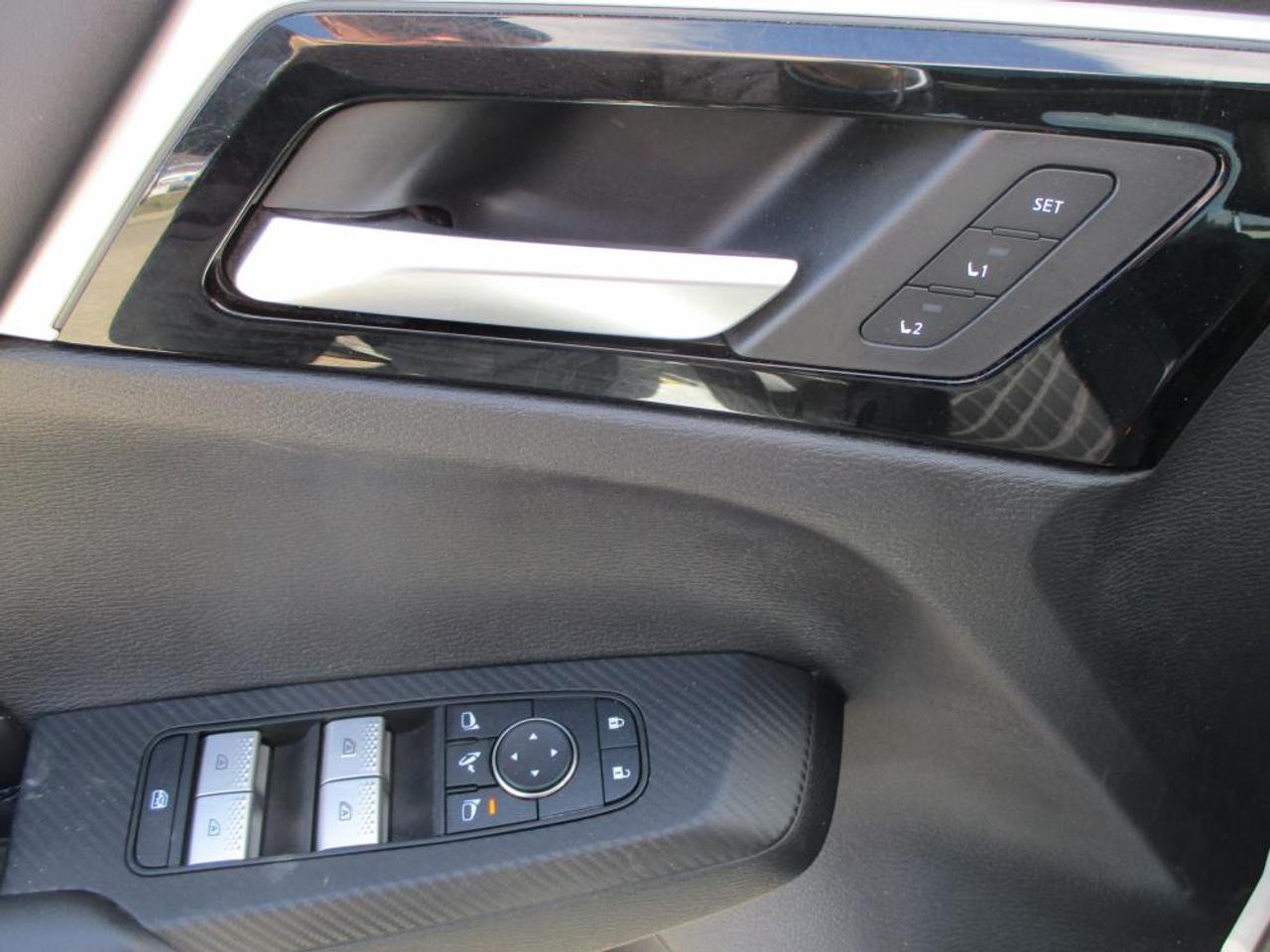 2023 Mitsubishi Outlander GT S-AWC Photo