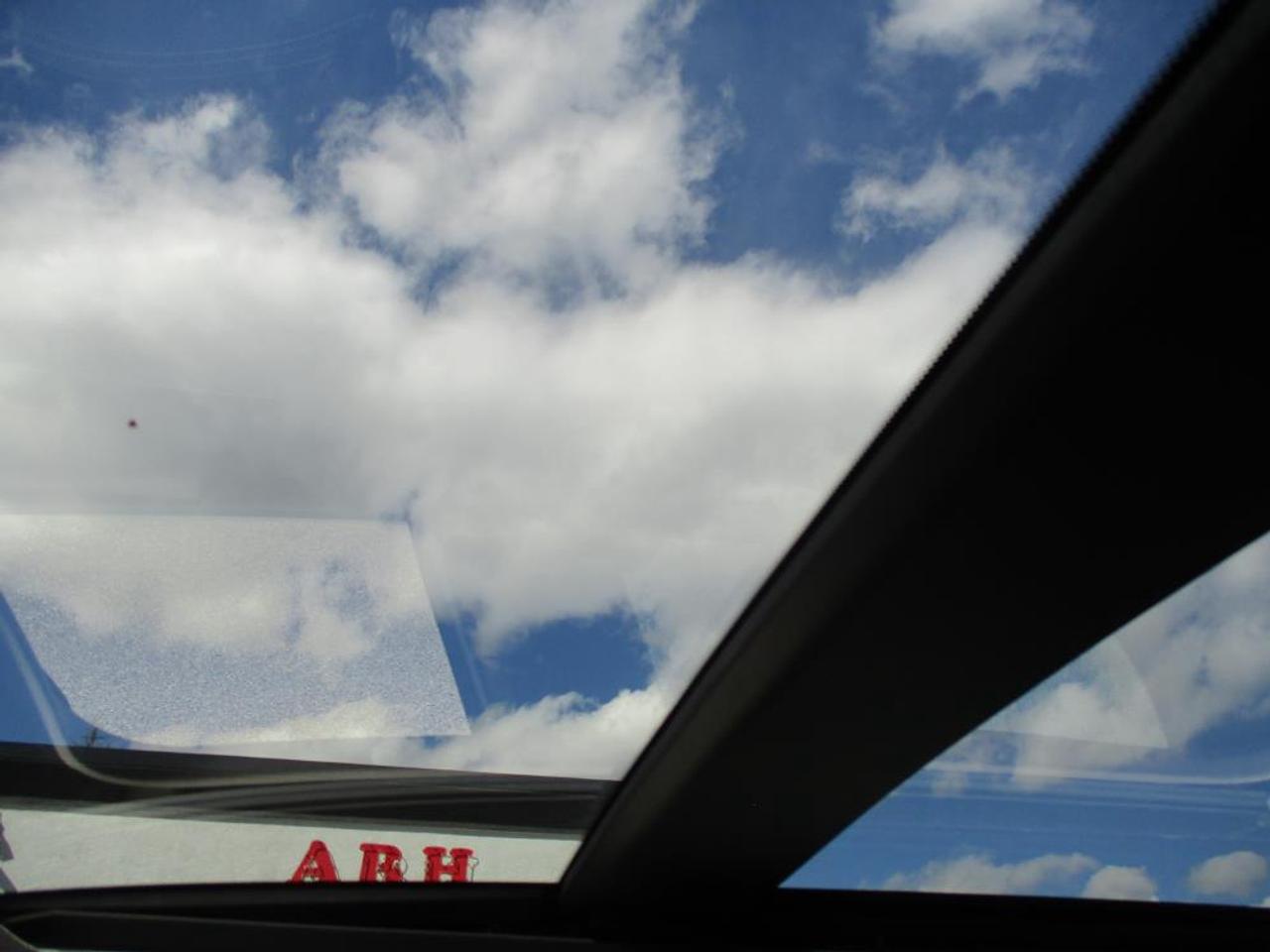 2023 Mitsubishi Outlander GT S-AWC Photo