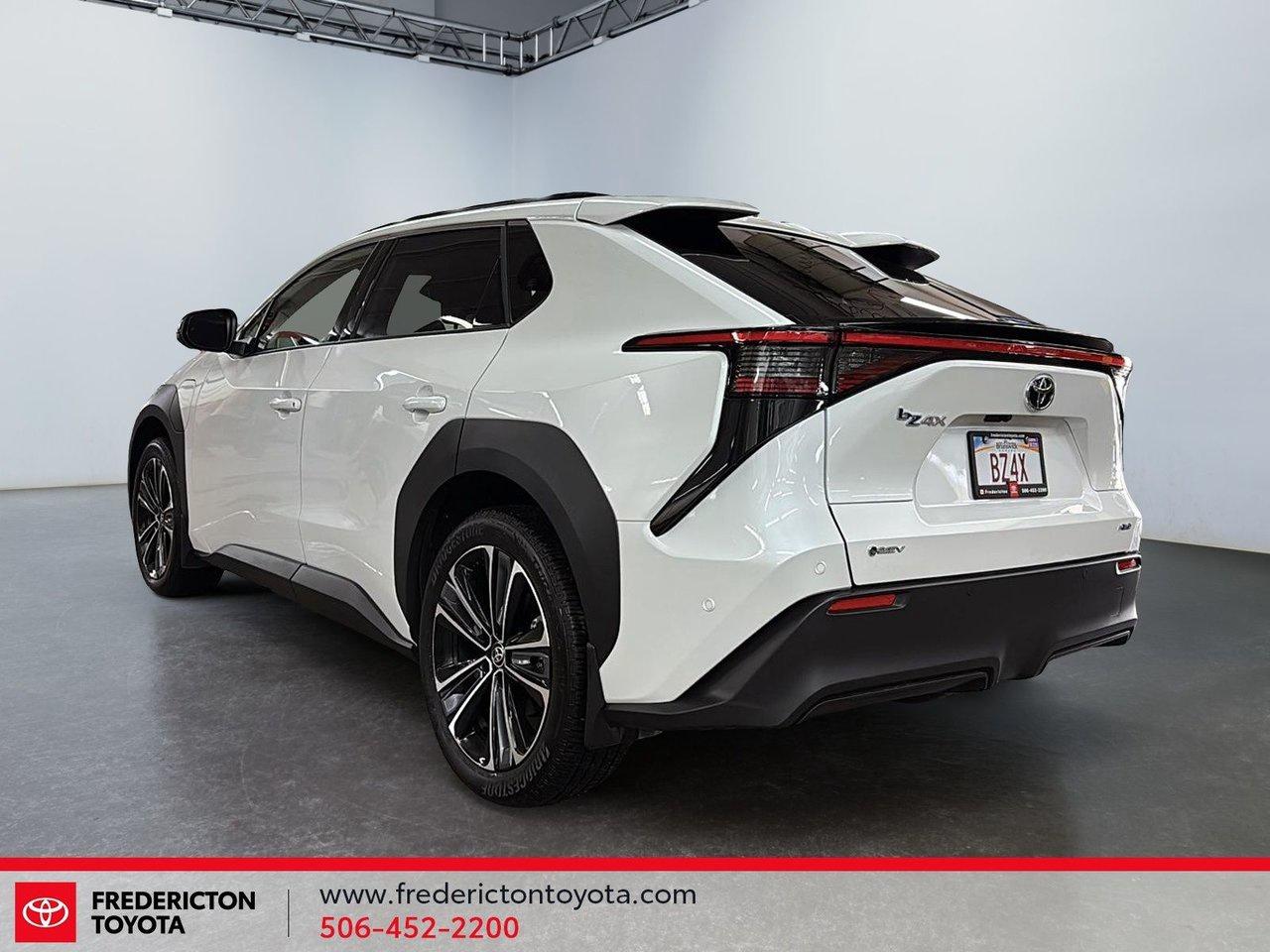 2025 Toyota bZ4X XLE TECH. PACKAGE Photo