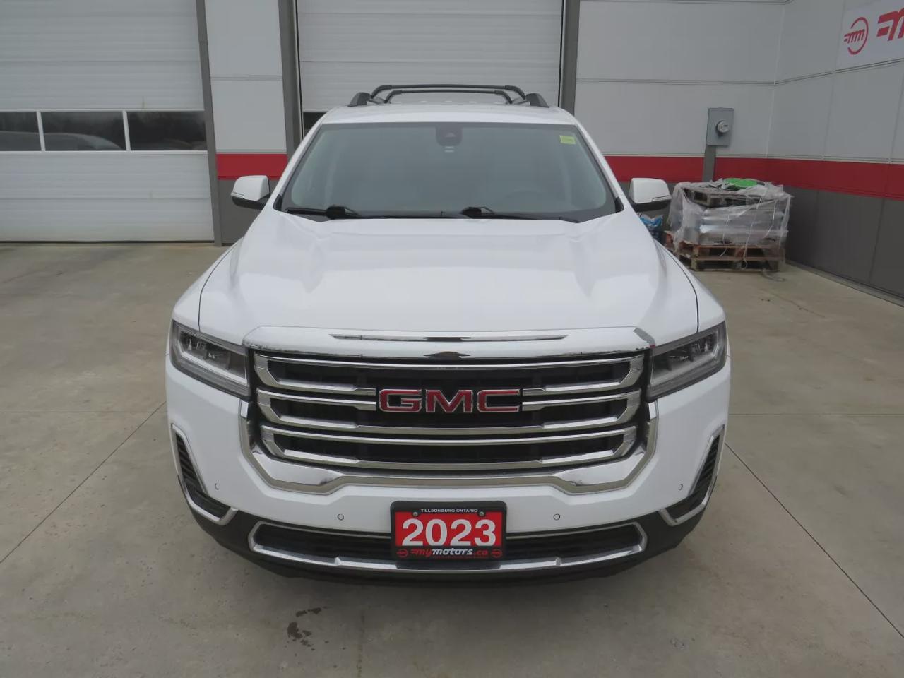 2023 GMC Acadia SLE | Clean Title | No Accidents | AWD | 6 Passenger | Alloy Rims | Navigation | Remote Start | Lane Assist | Photo